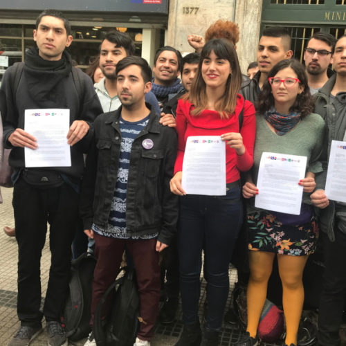 [La Tercera] Juventudes de oposición se unen para rechazar proyecto “Aula Segura”