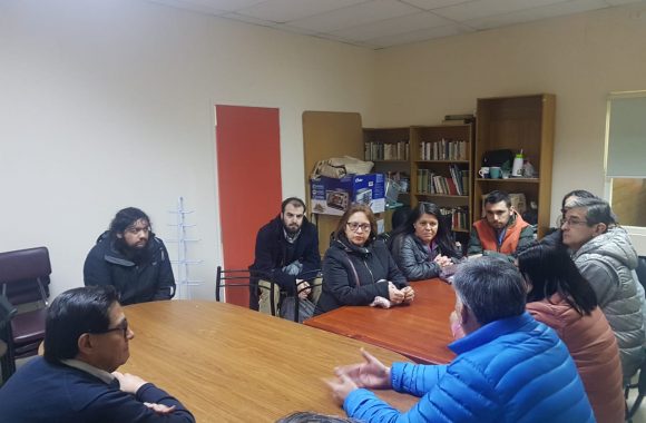 Dirigentes del PC y PRO se reunieron con el Director del ELEAM de Punta Arenas, dirigentes sindicales y trabajadores del establecimiento Dirigentes del PC y PRO se reunieron con el Director del ELEAM de Punta Arenas, dirigentes sindicales y trabajadores del establecimiento