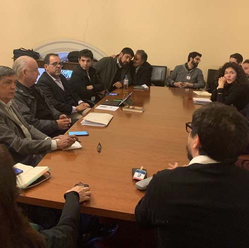 [Prensa Latina] Partidos de oposición en Chile buscan acuerdos programáticos