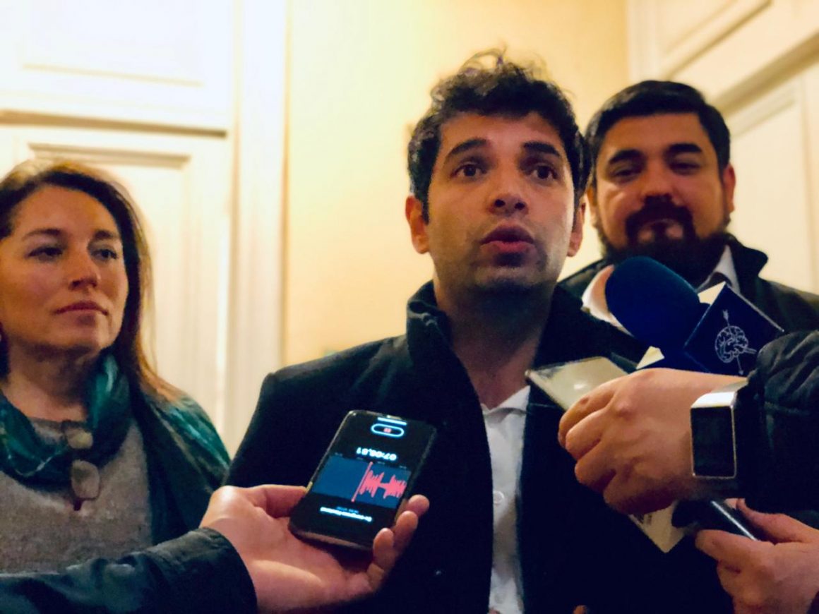 Unidad para el Cambio y Frente Amplio inician ciclo de conversaciones para evaluar desafíos como oposición Unidad para el Cambio y Frente Amplio inician ciclo de conversaciones para evaluar desafíos como oposición