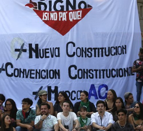 [T 13] Partidos de oposición lanza campaña ”Chile digno, sino pa’ qué” que apoya el proceso constituyente