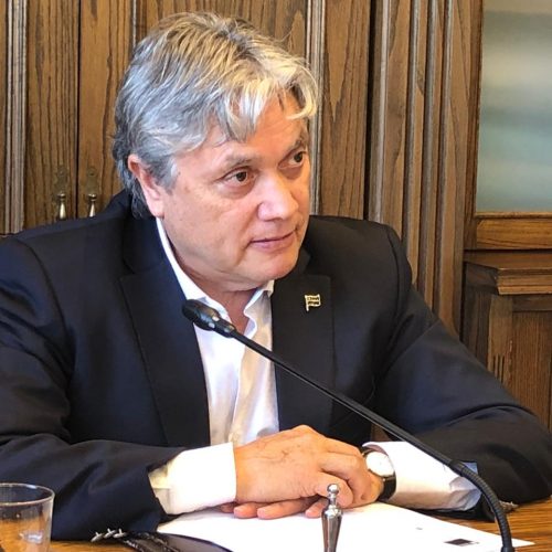 Senador Navarro y violencia en marcha del rechazo: “La inacción de Carabineros frente a estas agresiones no quedará impune” Senador Navarro y violencia en marcha del rechazo: “La inacción de Carabineros frente a estas agresiones no quedará impune”
