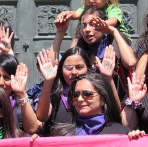 Columna | Convivir entre pandemias: violencia contra las mujeres en contextos de cuarentena