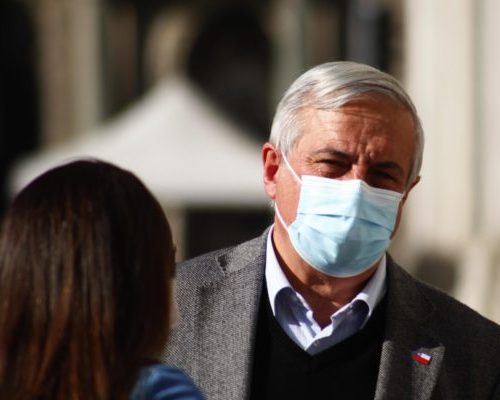 [Bío Bío] PC, PRO y otros partidos de oposición exigen salida “inmediata” de Mañalich por “fracaso rotundo”