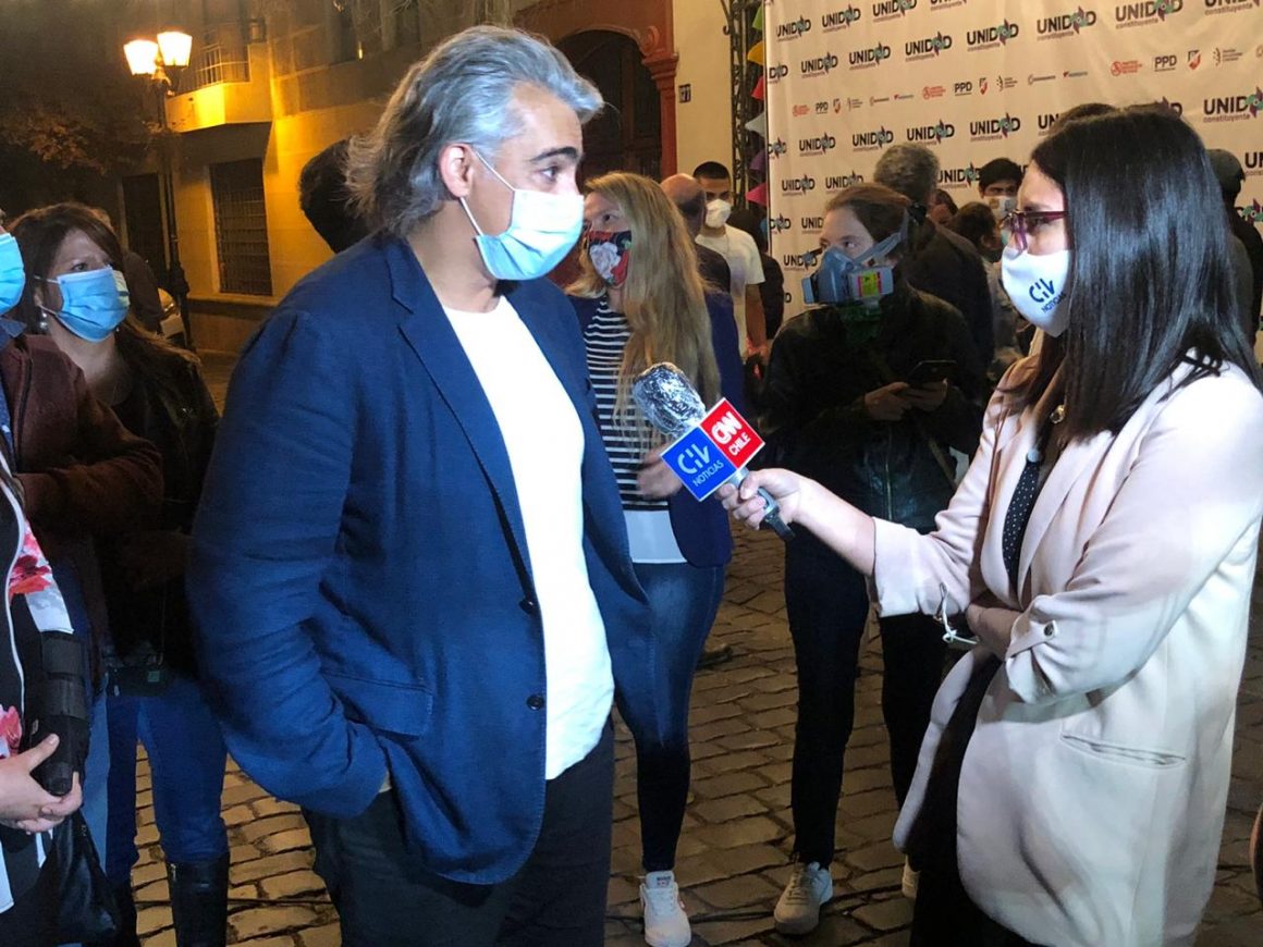 Marco Enríquez-Ominami: “No es eficiente tener dos Congresos, más aún cuando el árbitro está en contra”