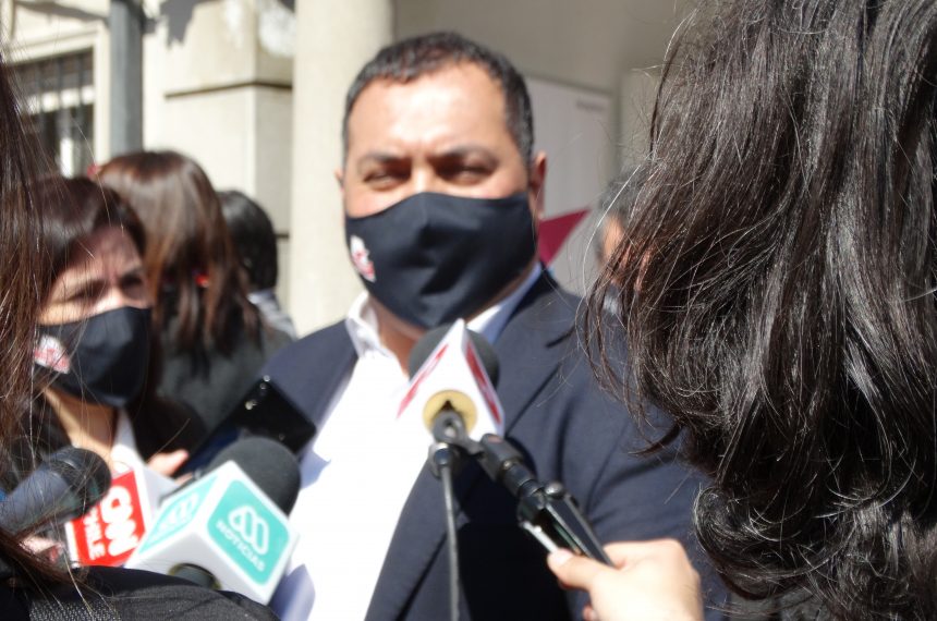 Progresistas piden que retiro de dinero para cuentas rut del BancoEstado no tenga costo en tiempos de pandemia Progresistas piden que retiro de dinero para cuentas rut del BancoEstado no tenga costo en tiempos de pandemia