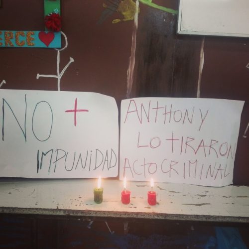 [Soy Chile] Realizaron manifestación por caso de joven empujado a Río Mapocho