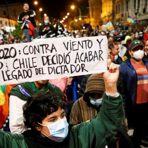 [Luces del siglo] Tiene América fuerza y aire de cambio