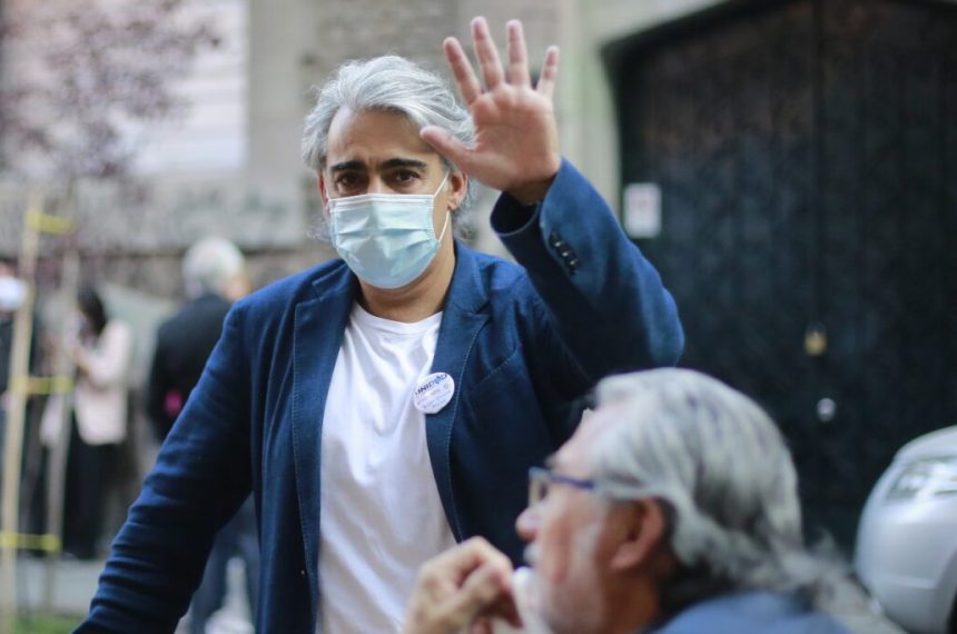 ME-O renunció a su derecho a guardar silencio y declaró en juicio por presunta infracción electoral: “Aunque sea absuelto no tendré nada que festejar, ya fui condenado por la opinión pública” ME-O renunció a su derecho a guardar silencio y declaró en juicio por presunta infracción electoral: “Aunque sea absuelto no tendré nada que festejar, ya fui condenado por la opinión pública”